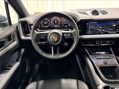 New 2026 Porsche Cayenne AWD/4WD image 13