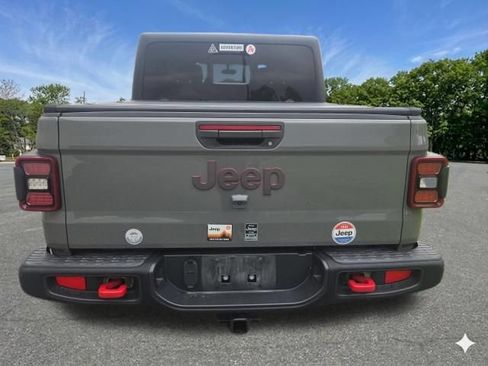 Used 2021 Jeep Gladiator Rubicon AWD/4WD image 5