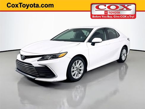 Used 2023 Toyota Camry LE FWD image 1