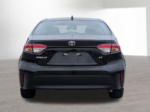 Certified 2023 Toyota Corolla LE image 6