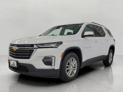 Used 2023 Chevrolet Traverse LT AWD/4WD image 12