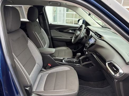 Certified 2022 Chevrolet TrailBlazer LT w/ Convenience Package image 19