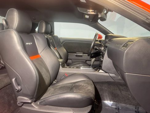 Used 2008 Dodge Challenger SRT8 RWD image 22