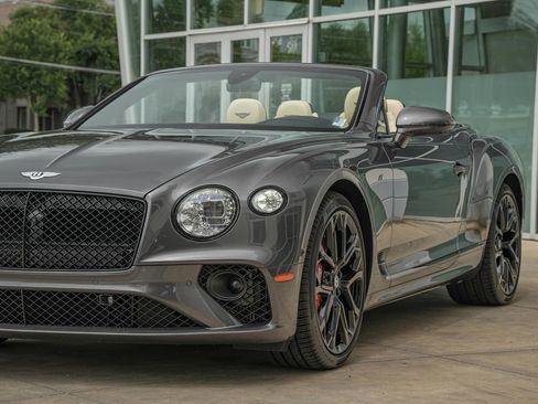 Certified 2024 Bentley Continental GT V8 image 9