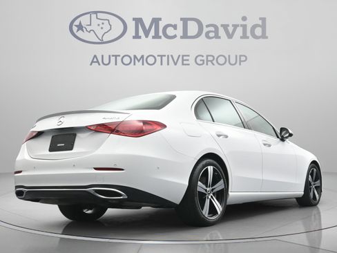 Used 2023 Mercedes-Benz C 300 4MATIC Sedan image 31
