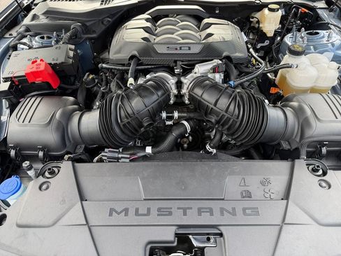 Used 2025 Ford Mustang GT Premium RWD image 30