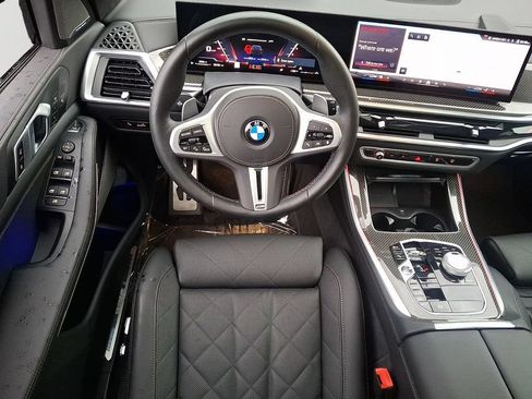 Used 2026 BMW X5 M60i AWD/4WD image 12