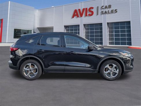 Used 2025 Ford Escape ST-Line image 5