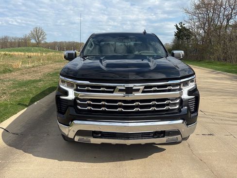 New 2026 Chevrolet Silverado 1500 LTZ AWD/4WD image 12