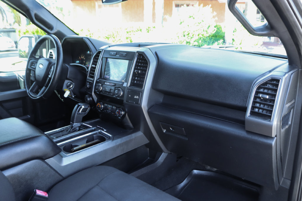Used 2019 Ford F150 XLT w/ Equipment Group 302A Luxury RWD image 34
