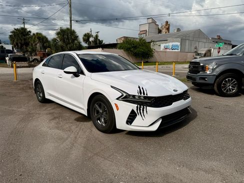 Used 2021 Kia K5 LX FWD image 7