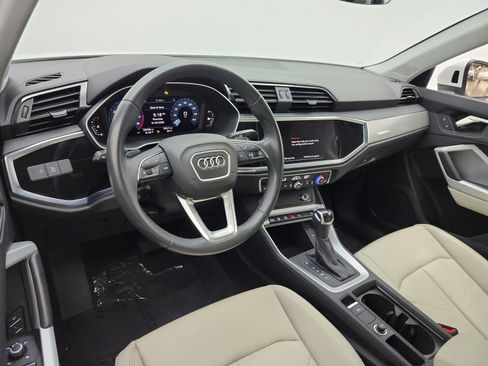 Used 2023 Audi Q3 2.0T Premium w/ Convenience Package AWD/4WD image 14
