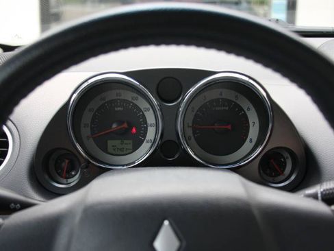 Used 2007 Mitsubishi Eclipse SE FWD image 40