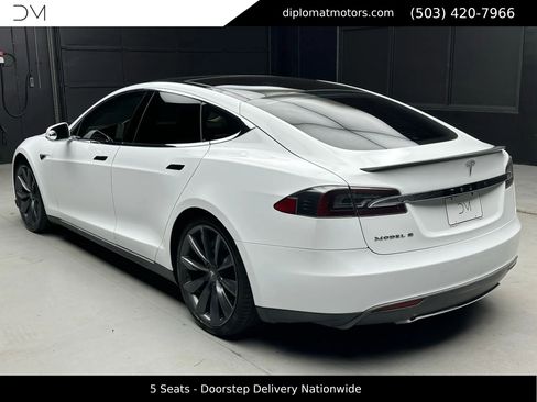 Used 2013 Tesla Model S Performance RWD image 5