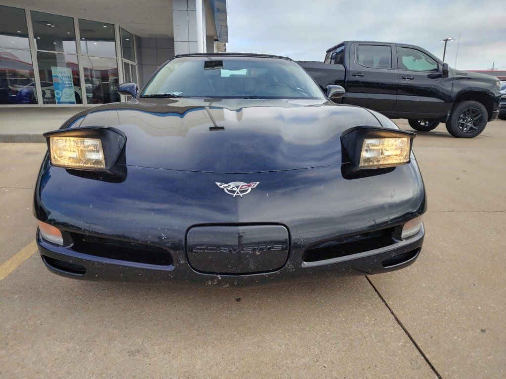 Used 2003 Chevrolet Corvette Convertible RWD image 6
