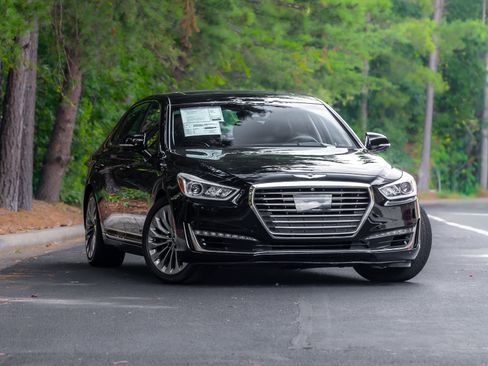 Used 2017 Genesis G90 5.0 Ultimate AWD/4WD image 1