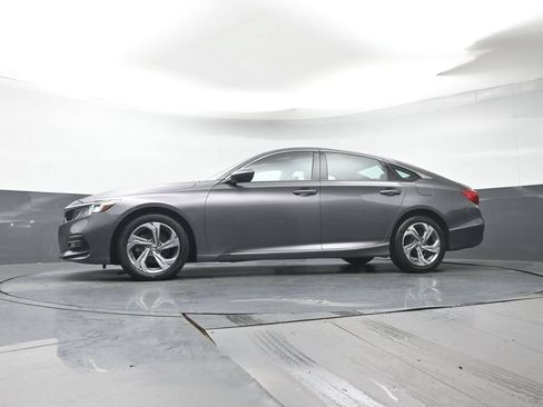 Used 2018 Honda Accord EX-L image 30