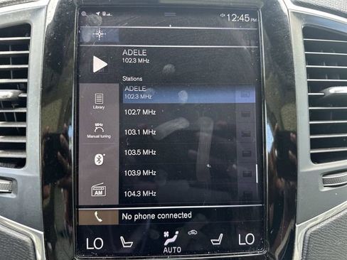 Used 2020 Volvo XC90 T6 Momentum AWD/4WD image 25