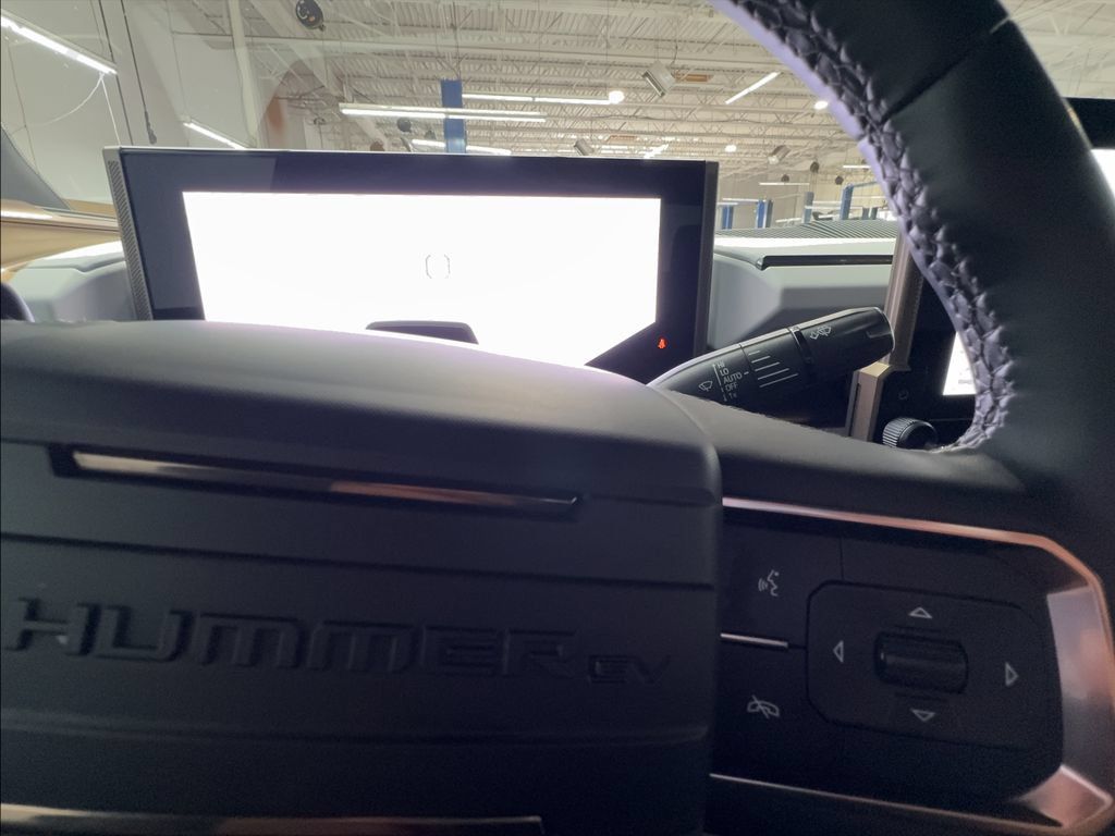 Used 2024 GMC Hummer EV 3X AWD/4WD image 46