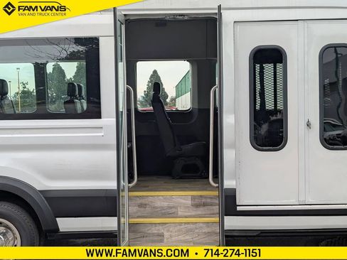 Used 2020 Ford Transit 350 XL image 16