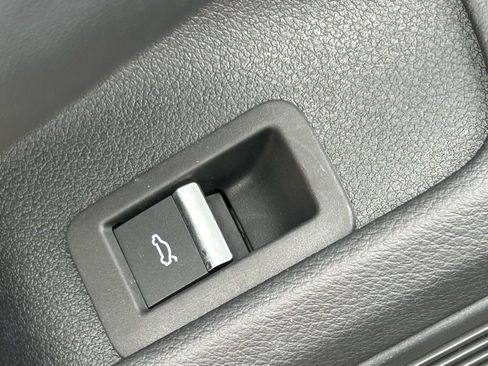 Used 2023 Audi A4 2.0T Premium Plus w/ Premium Plus Package image 61