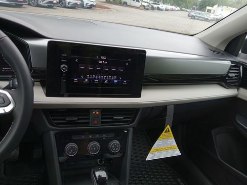 New 2025 Volkswagen Taos S image 17