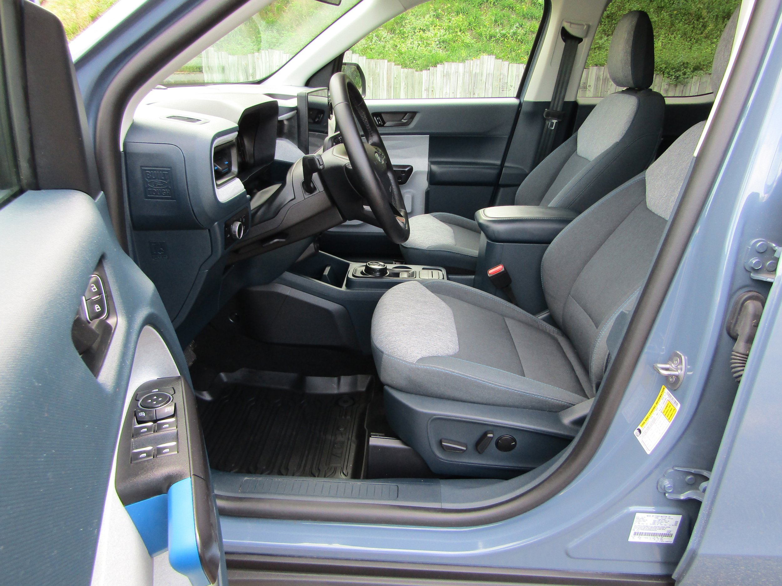 Used 2025 Ford Maverick XLT w/ XLT Luxury Package AWD/4WD image 17