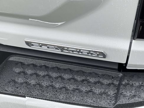New 2026 GMC Canyon Elevation w/ Convenience Package RWD image 10