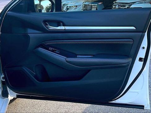 Certified 2023 Nissan Altima 2.0 SR image 22