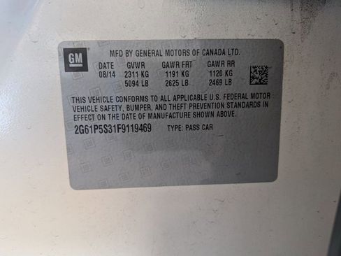 Used 2015 Cadillac XTS Premium image 16