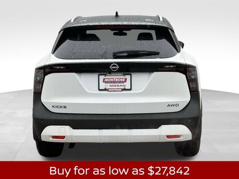 New 2026 Nissan Kicks SV image 4