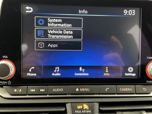 Used 2025 Nissan Altima 2.5 SV FWD image 48