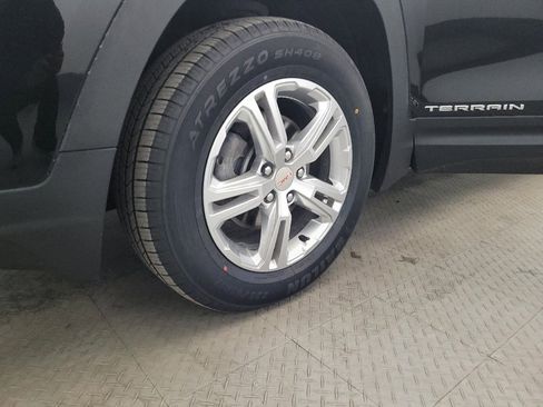 Used 2022 GMC Terrain SLE w/ Driver Convenience Package image 31