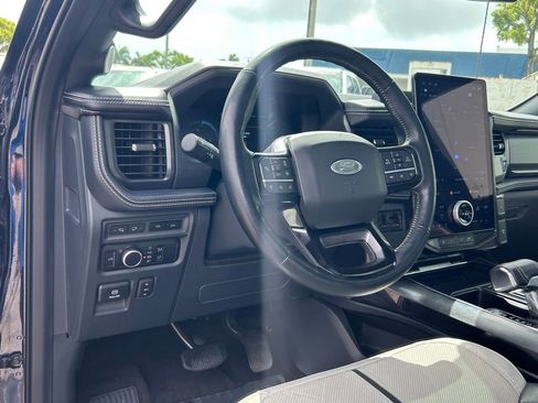 Used 2023 Ford F150 Lightning Platinum image 39