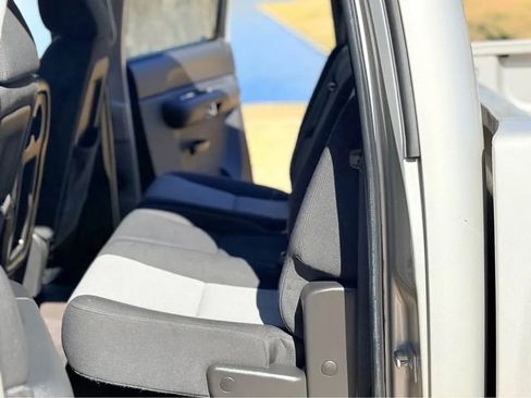Used 2008 Chevrolet Silverado 1500 LS image 17