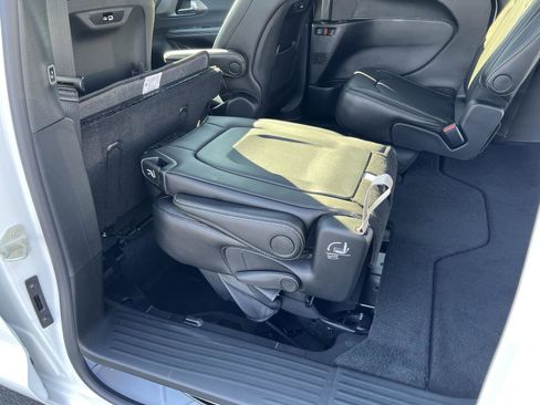 New 2026 Chrysler Pacifica Select image 48