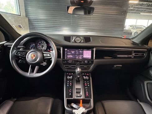 Used 2023 Porsche Macan S AWD/4WD image 18