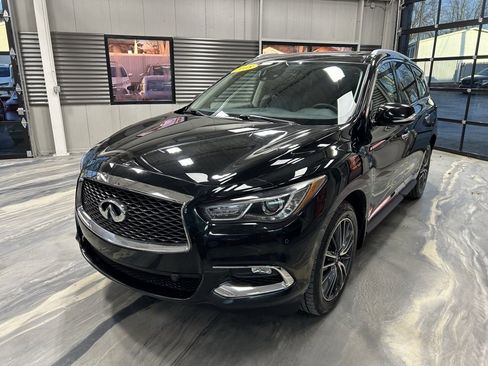 Used 2018 INFINITI QX60 Base image 4