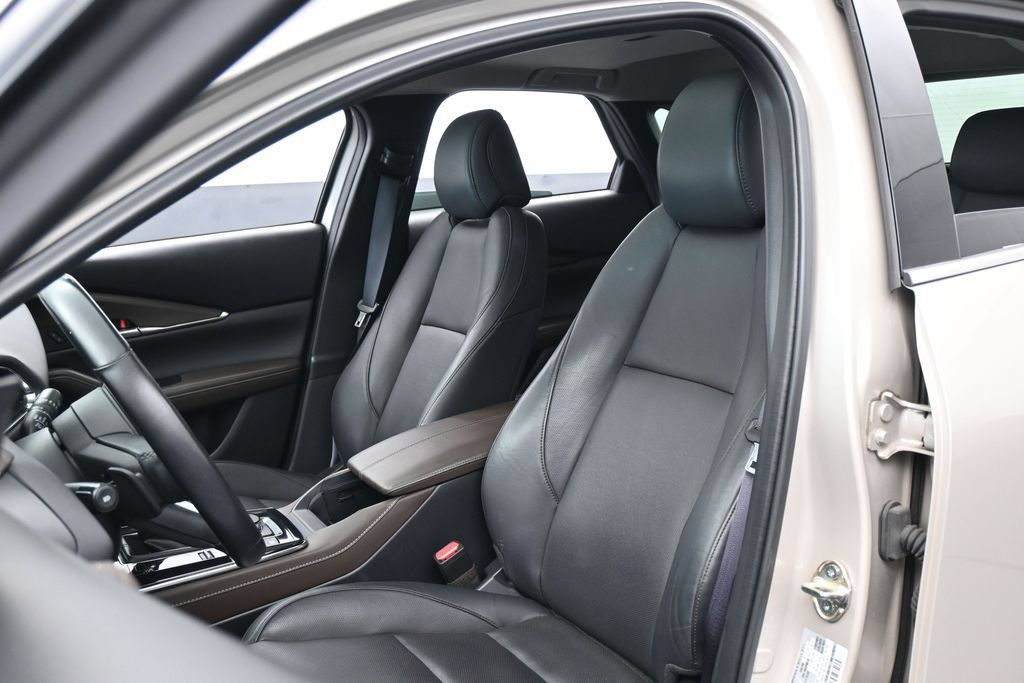 Used 2023 MAZDA CX-30 AWD 2.5 S w/ Premium Package image 10