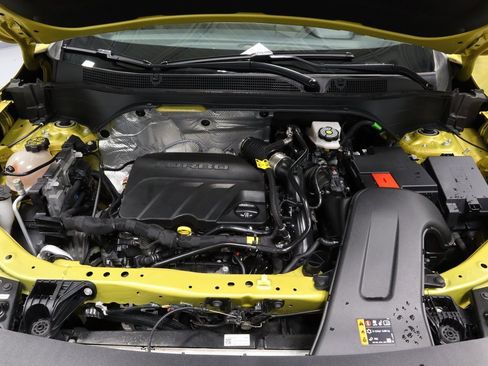 Used 2024 Chevrolet Trax RS w/ Driver Confidence Package image 13