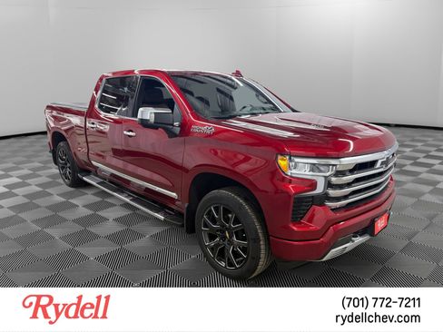 Used 2025 Chevrolet Silverado 1500 High Country w/ High Country Premium Package image 7