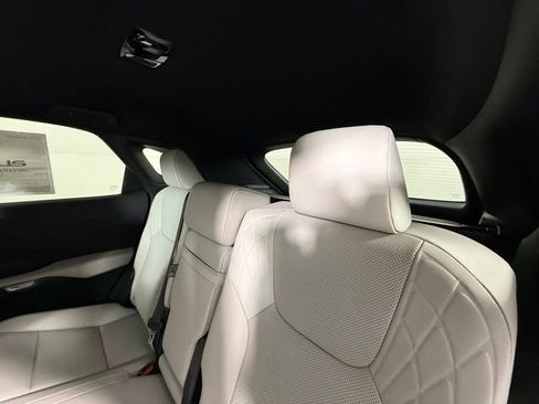 New 2026 Lexus RX 350h image 31