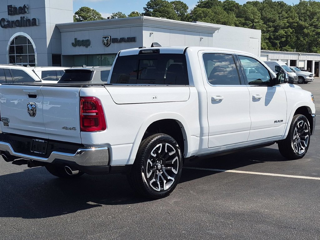 Used 2025 RAM 1500 Limited AWD/4WD image 3