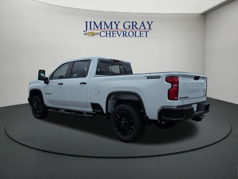 New 2026 Chevrolet Silverado 2500 LT w/ Trail Boss Package AWD/4WD image 3