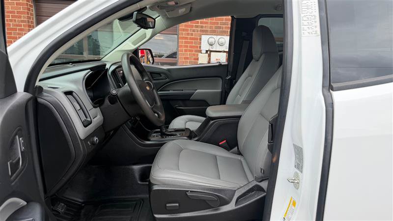 Used 2020 Chevrolet Colorado W/T w/ WT Convenience Package RWD image 16