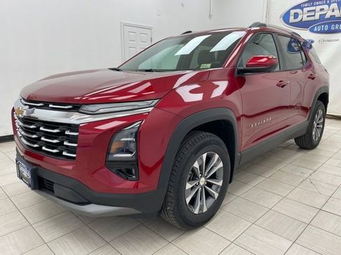 New 2026 Chevrolet Equinox LT w/ Convenience Package II AWD/4WD image 18