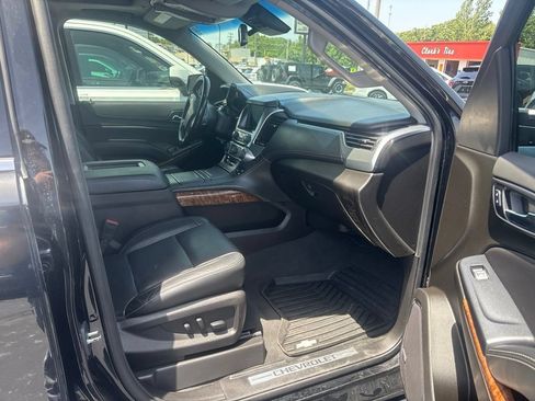Used 2019 Chevrolet Tahoe Premier AWD/4WD image 7