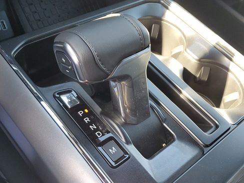 New 2025 Ford F150 Lariat w/ Equipment Group 502A High image 30