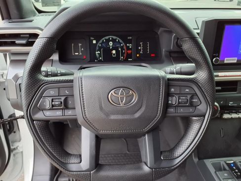 New 2025 Toyota Tacoma SR5 image 12