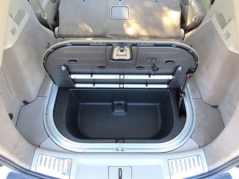 Used 2011 Cadillac SRX Luxury FWD image 33